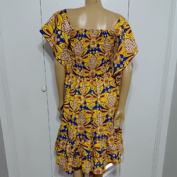👗♻️ African Patterned Dress - Picture 9 of 11
